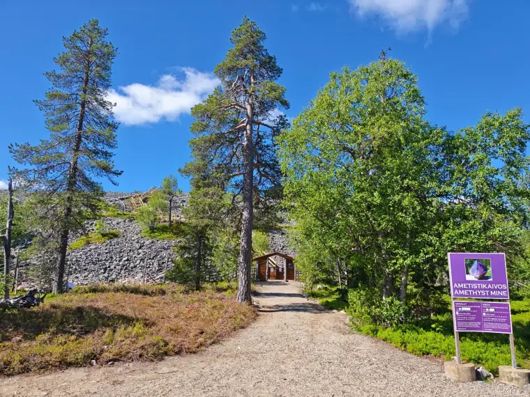 Lampivaara Amethyst Mine Tour — 4