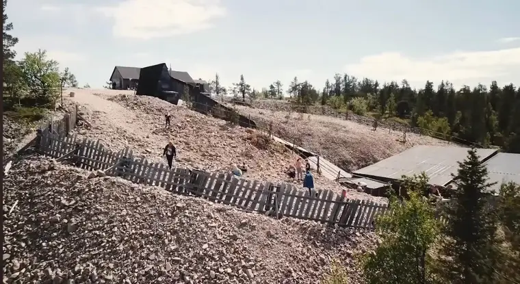 Lampivaara Amethyst Mine Tour — 10